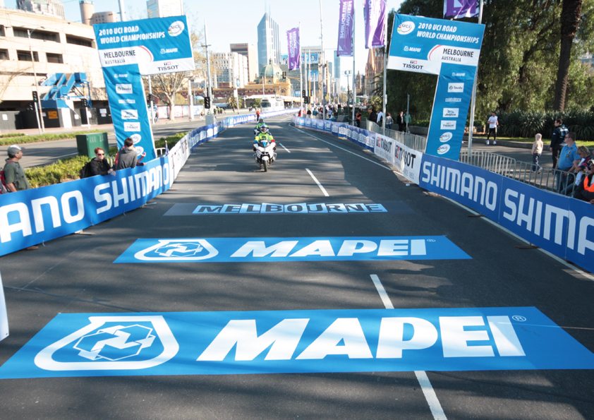 Cycling event course branding